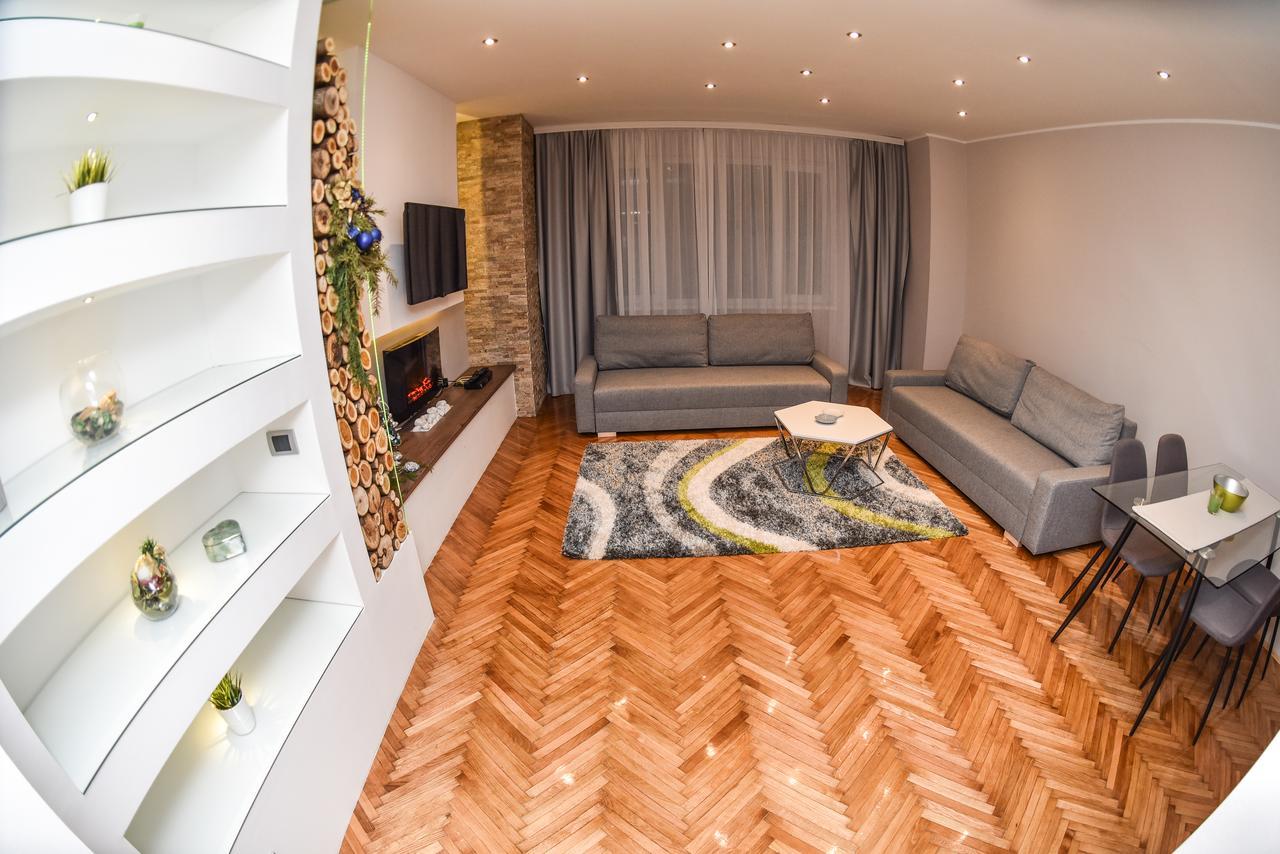 Chimney Modern Apartment Нови Сад Екстериор снимка