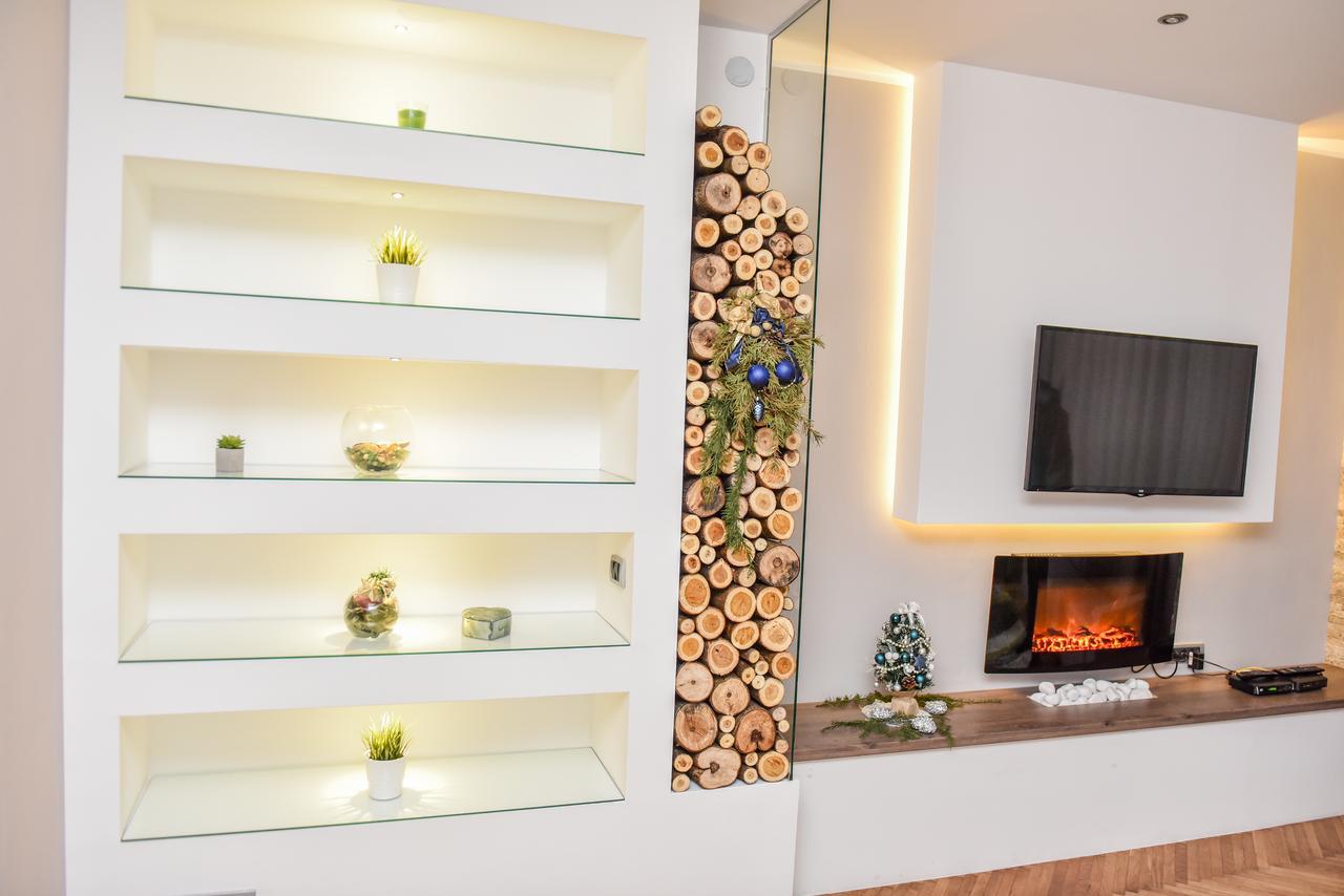 Chimney Modern Apartment Нови Сад Екстериор снимка