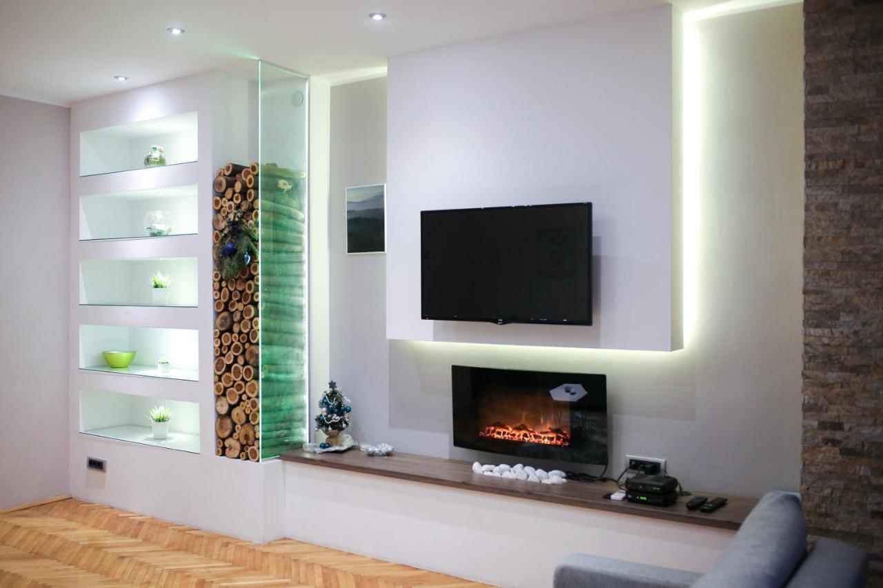Chimney Modern Apartment Нови Сад Екстериор снимка